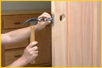 Exclusive Locksmith Service Brandon, FL 813-261-4748 Exclusive Locksmith Service Brandon, FL 813-261-4748 - 14-install-new-lock